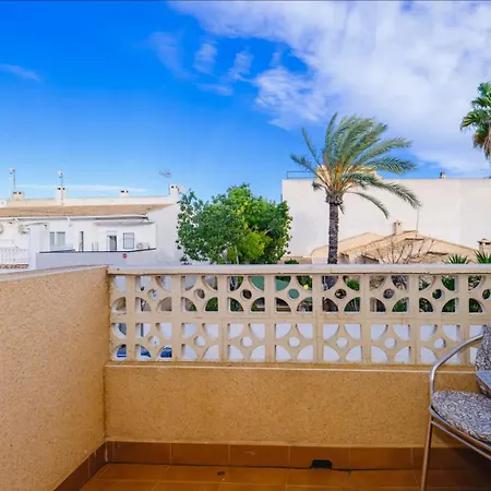 아파트 La Fuente Id138 *